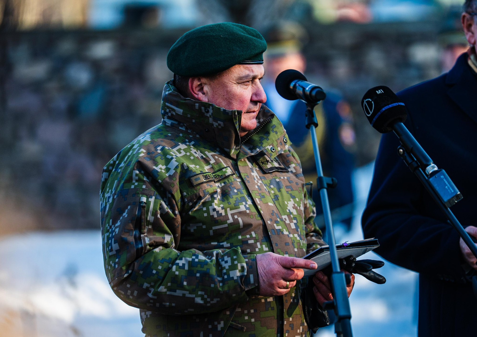 V maďarskej obci Hejce si pripomenuli 20 rokov od havárie vojenského lietadla.