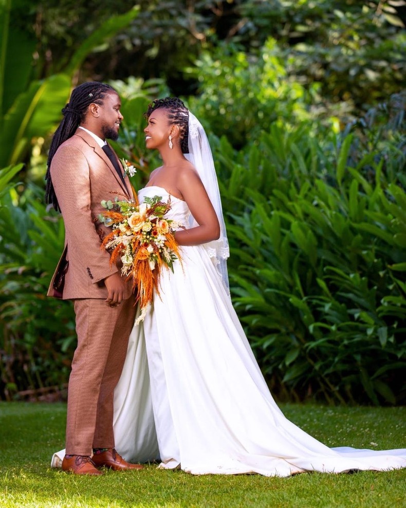 Nyashinski weds Zia Bett 