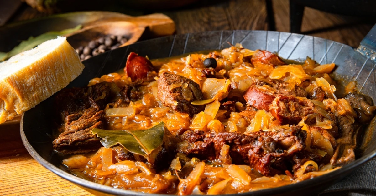 Jak wybrać kapustę na świąteczny bigos? Takiej nie kupuj, bo bigos będzie do wyrzucenia