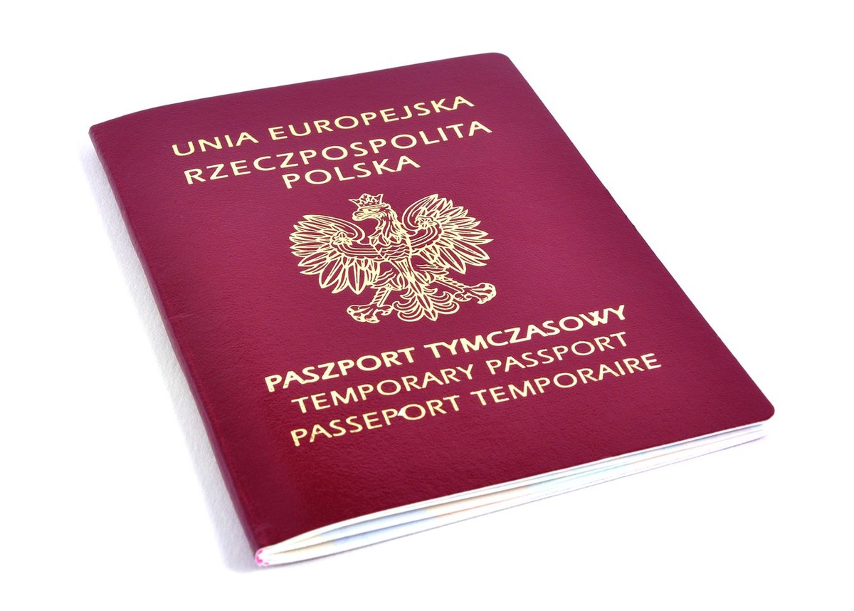 Przez granicę na legitymację szkolną? MSZ ostrzega