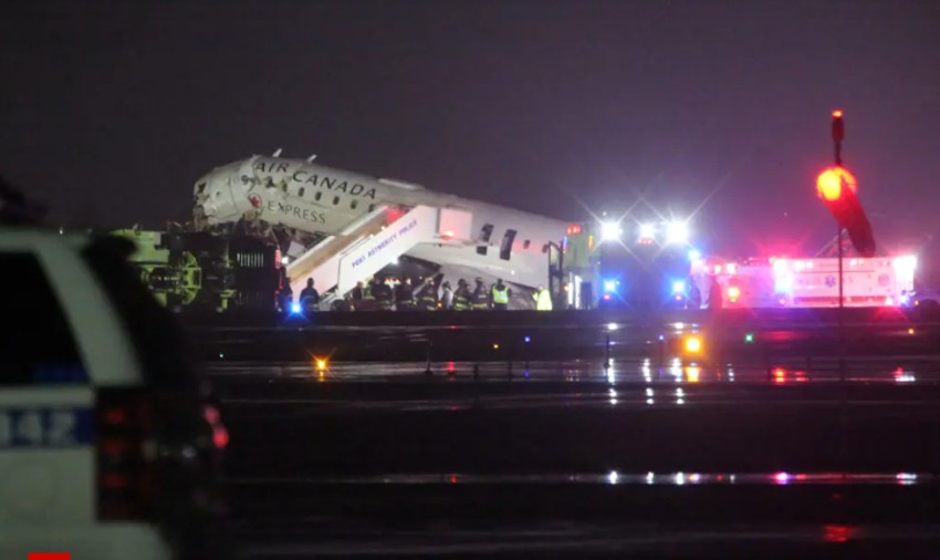 Oštećen kanadski avion na aerodromu u Njujorku