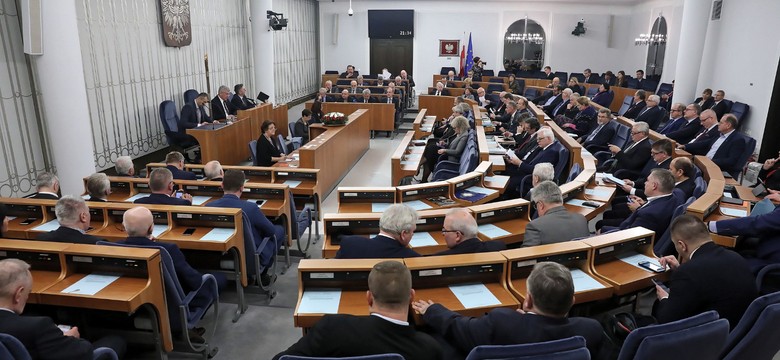 Rzecznik prezydenta: Andrzej Duda podpisał ustawę obniżającą akcyzę na prąd