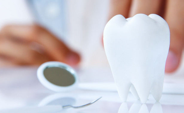 Sanacja jamy ustnej – dlaczego może zadecydować o twoim życiu?