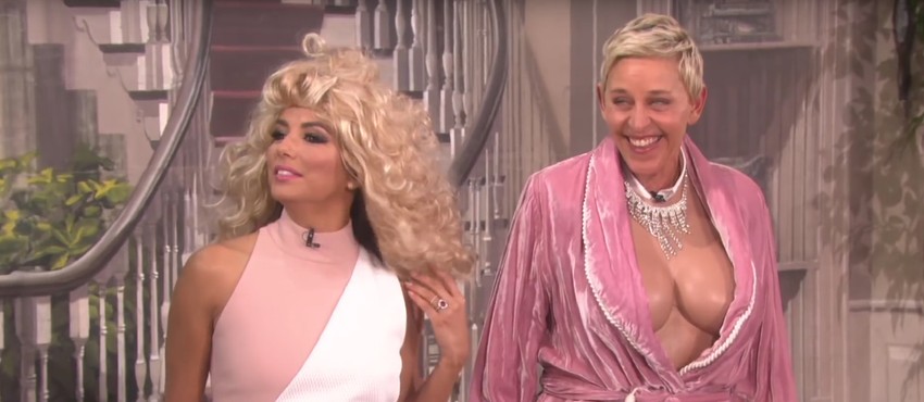 Eva Longorija i Elen Dedženeris u parodiji na telenovele