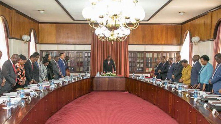 Uhuru Kenyatta Threatens To Sack Cabinet Secretaries Involved In