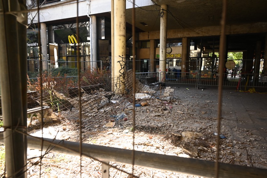 Ekonomska kriza devedesetih ostavila je dubok trag na Bezistan.