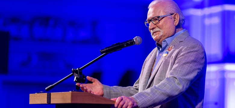Lech Wałęsa odebrał Nagrodę za Odwagę. Ze sceny apelował o dwie kadencje dla Tuska