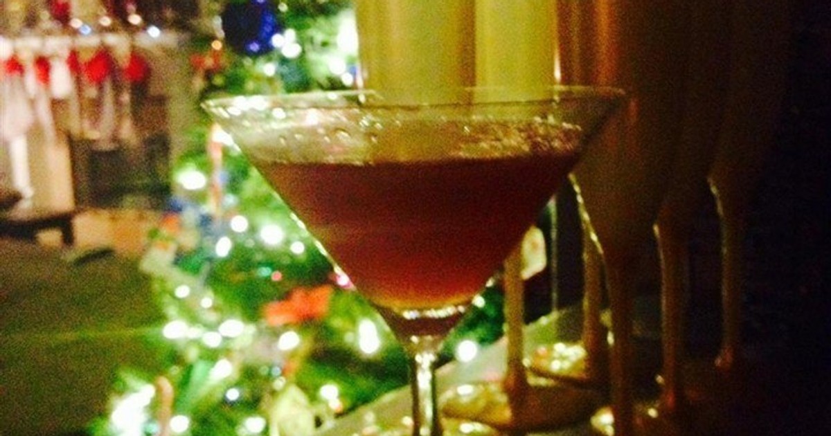 How to make the cherry breeze martini Pulse Nigeria