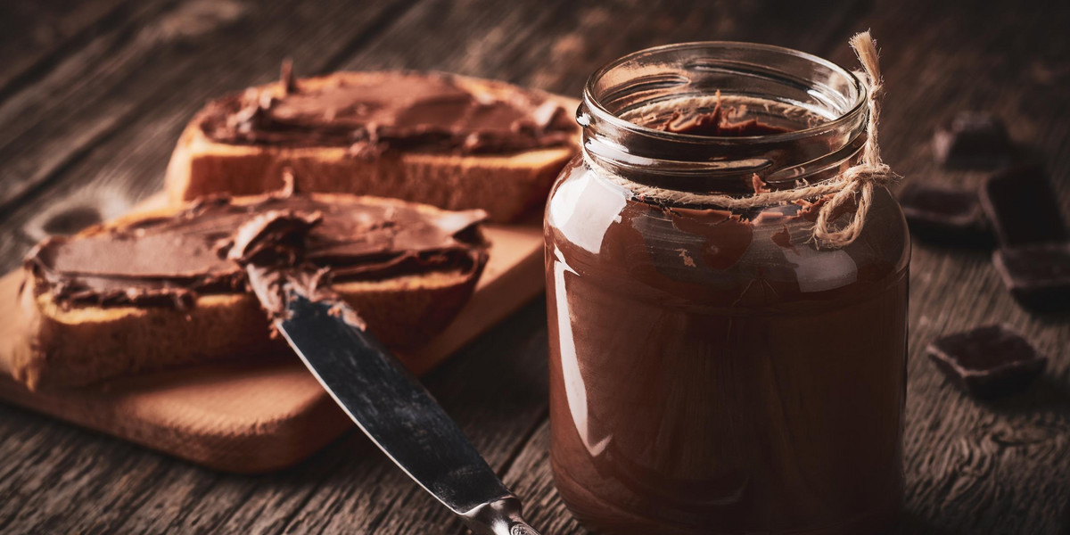 Domowy krem czekoladowy jest znacznie zdrowszy od tego kupionego w markecie.