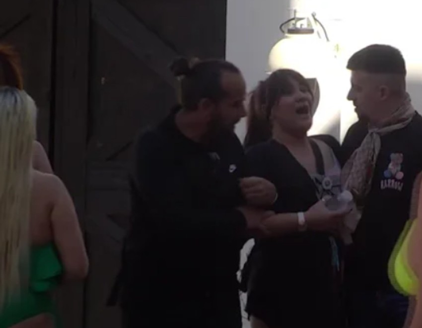 Ana Nikolić saznala za smrt oca