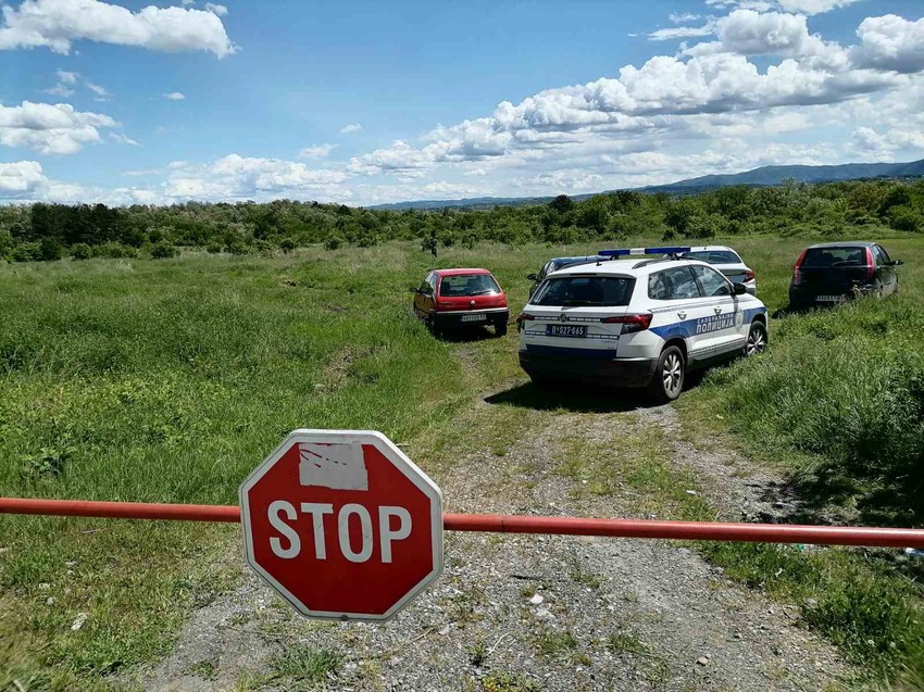 Mesto gde je pronađeno telo policajca