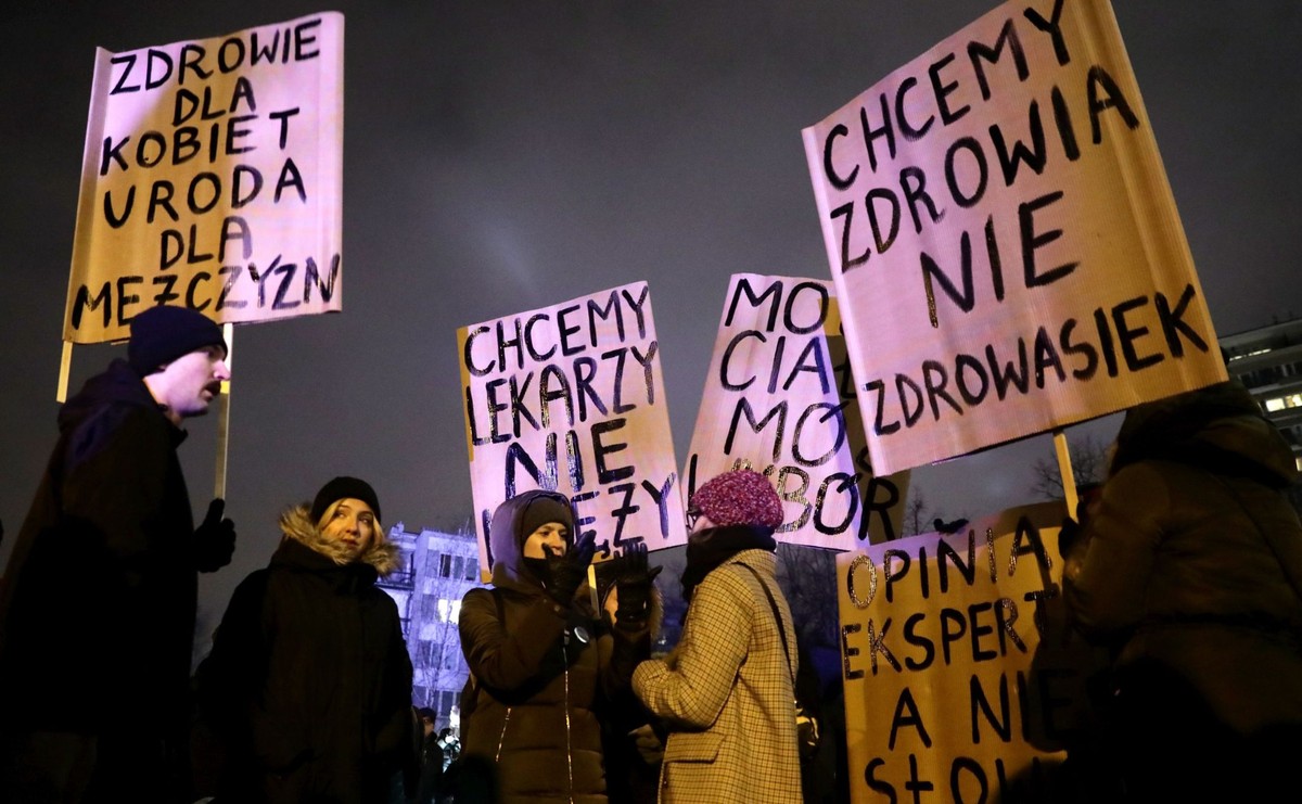 Protest przed Sejmem