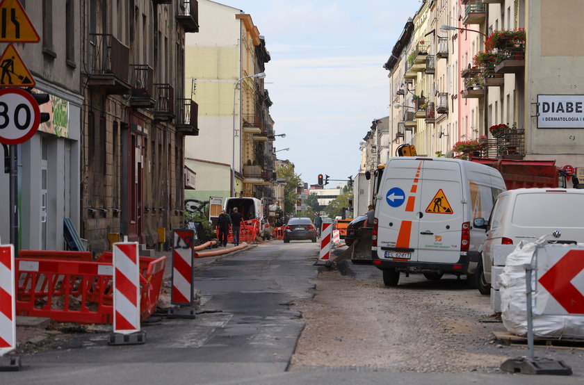 Łódź jednym z najbardziej zakorkowanych miast na świecie! Właśnie zaczynają się remonty kolejnych ulic. Zobacz, gdzie
