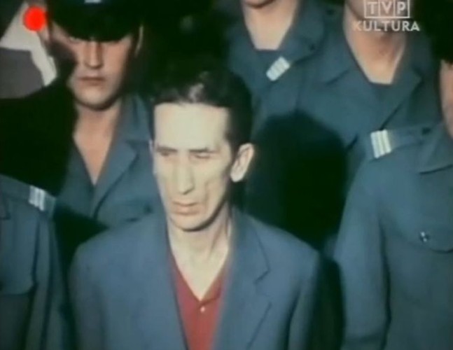 Czy oskarżony jest mordercą? - pyta sąd. “No z tego co słyszałem, co się dowiedziałem, no to chyba tak' - odpowiedział w czasie procesu Zdzisław Marchwicki, skazany w lipcu 1975 roku na śmierć, jako słynny “Wampir z Zagłębia”, który ma na koncie 21 ofiar.