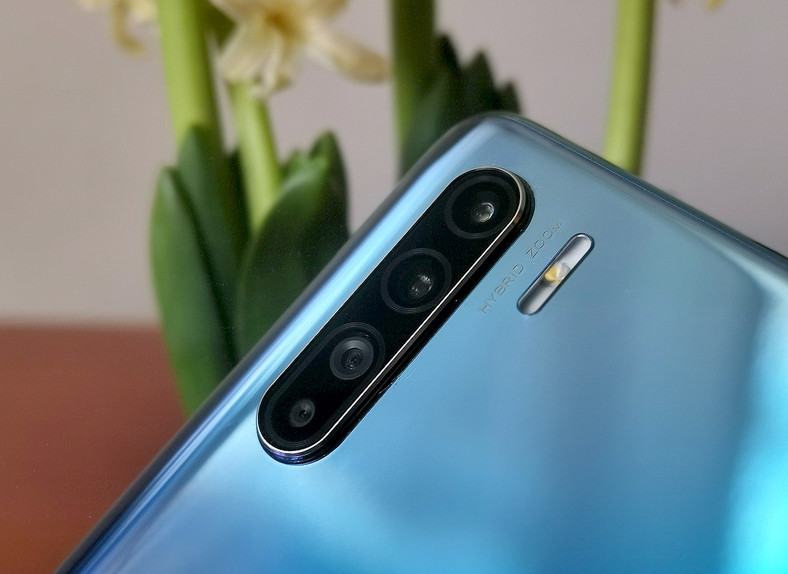 OPPO Reno3