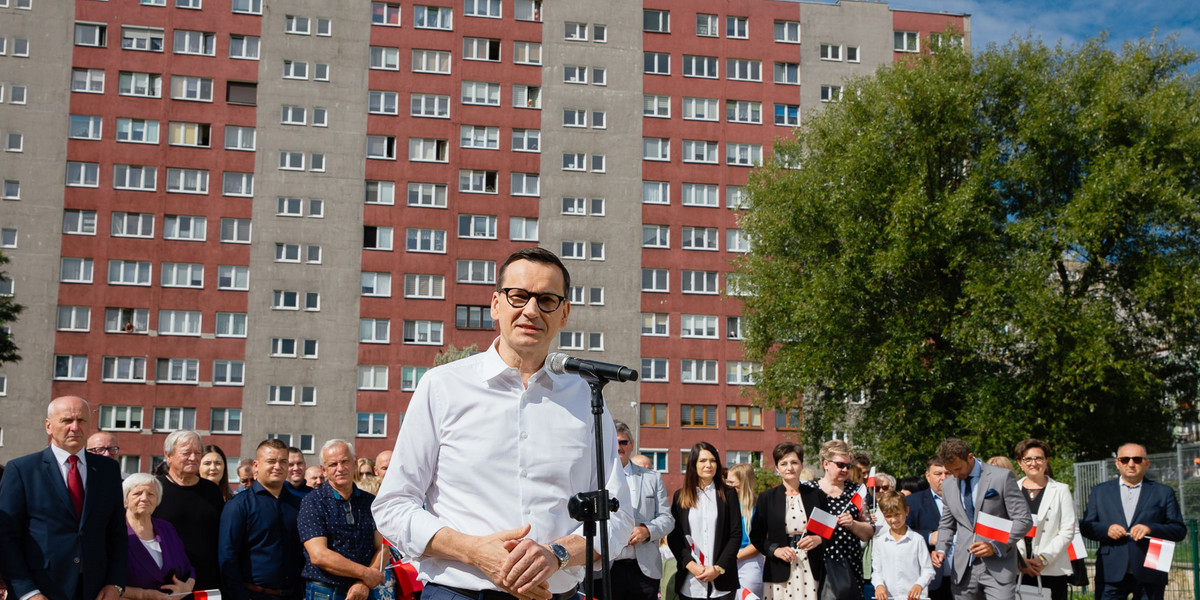 Ekspert ocenia program "Przyjazne osiedle", przedstawiony przez premiera Mateusza Morawieckiego.