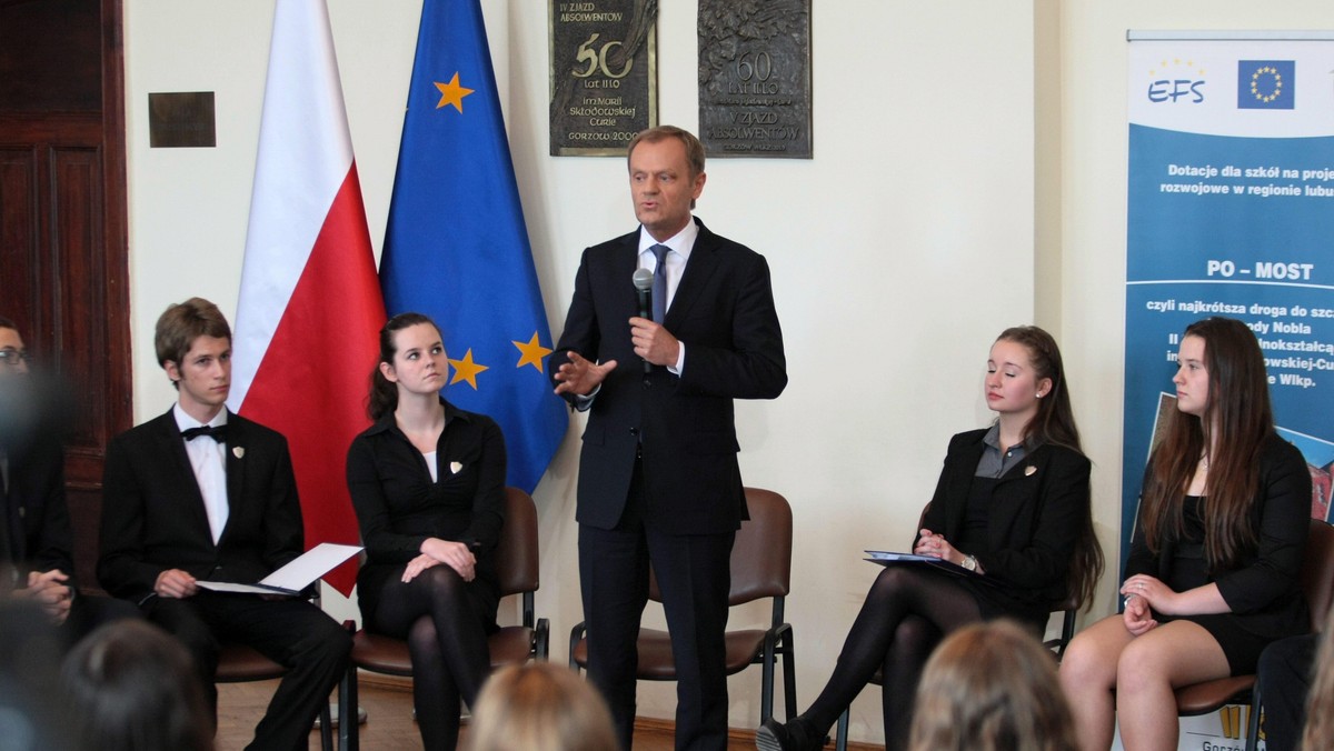 donald tusk, premier