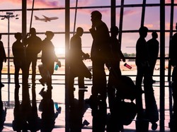 Tacy sami... A jednak NIE! Zbadano, co różni, a co łączy mieszkańców Europy Środkowo-Wschodniej w podróżowaniu