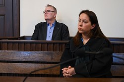 Były senator PiS nieuchwytny dla policji. Ma trafić do więzienia