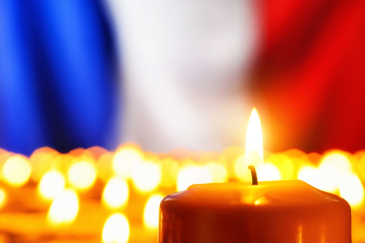 Francja żałoba po śmierci Giscarda d'Estainga