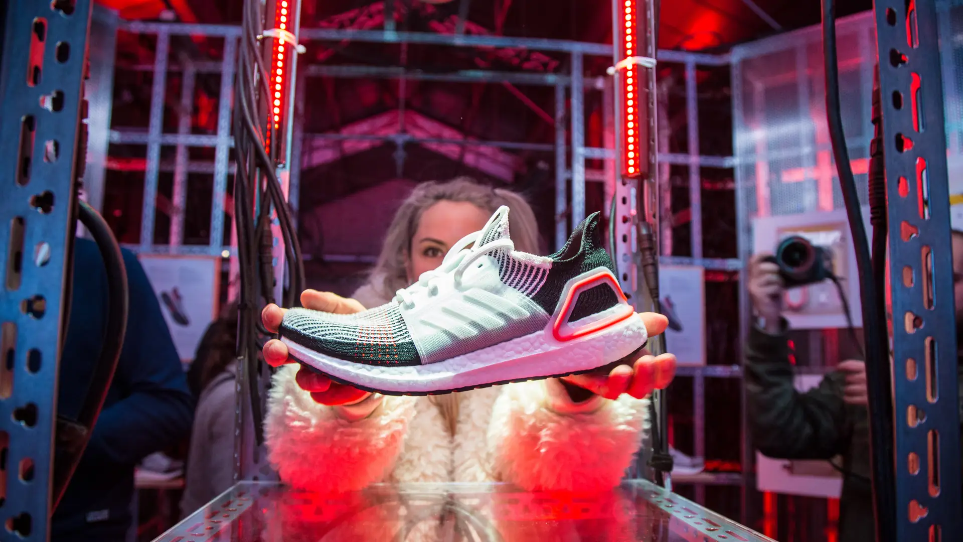 UltraBOOST 19 wjechał z buta. Byliśmy w Paryżu na premierze najnowszych biegówek adidas