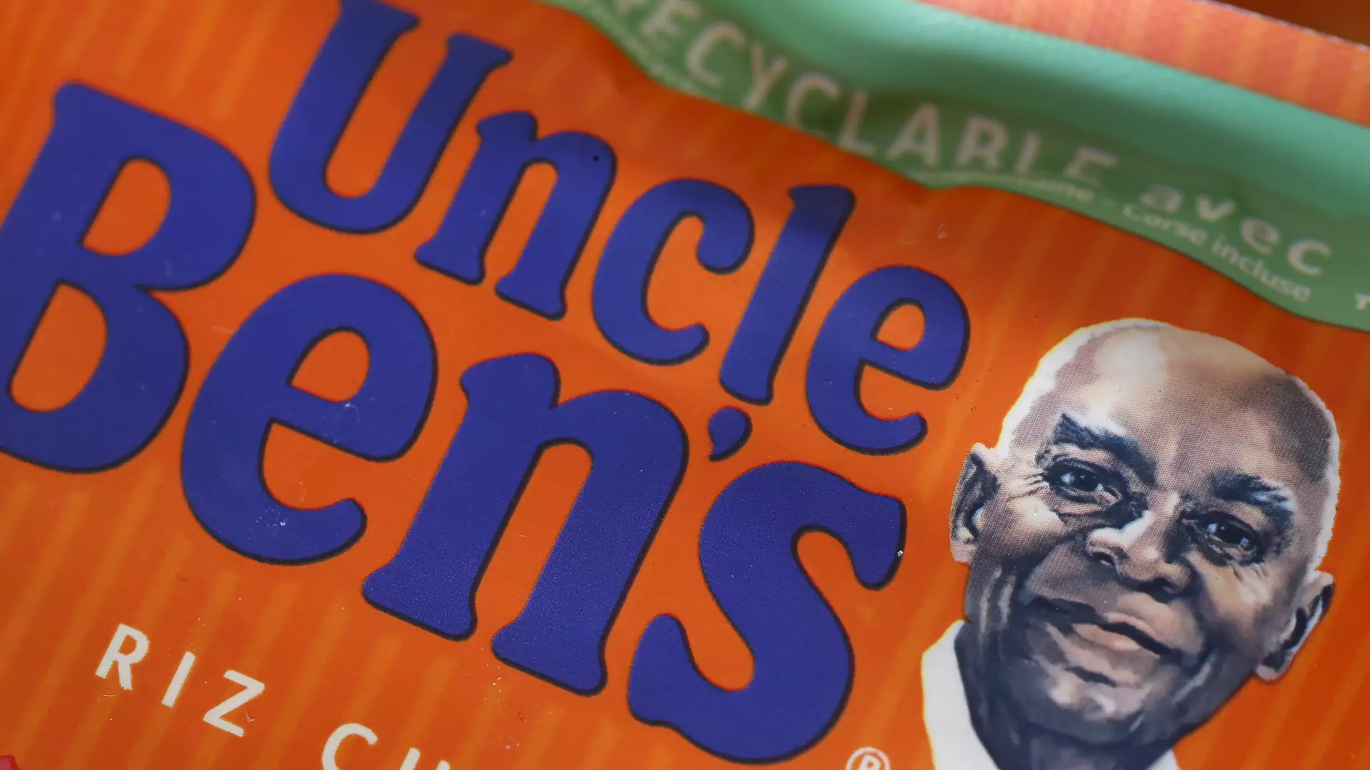 Ryż Uncle Ben's już bez rasistowskiej nazwy. Firma zaprezentowała nowe logo