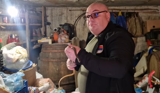 Uhvaćena zmija u Pirotu