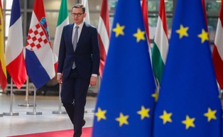 Premier: Cała Unia Europejska odejdzie od rosyjskiej ropy; to jest rewolucja gospodarcza