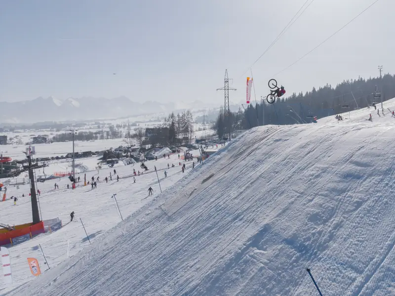 Zawody Freeskiingu w Białce Tatrzańskiej, fot. Karol Kostrzewa