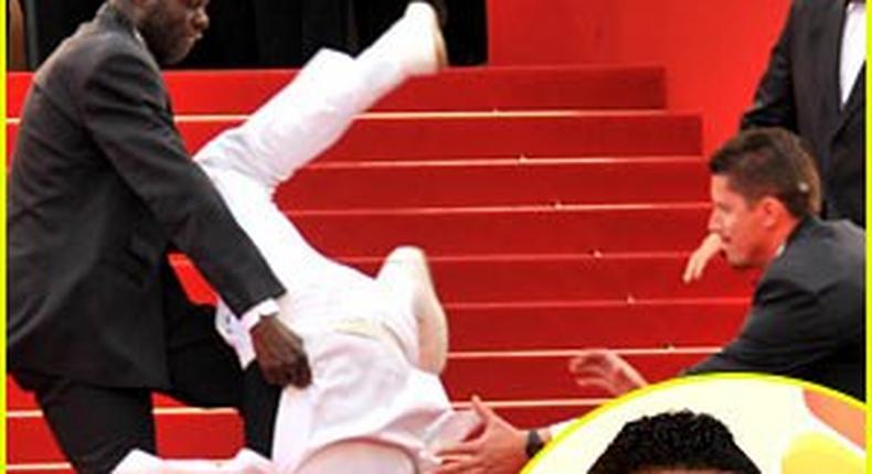 Did Jason Derulo fall at MET Gala 2015