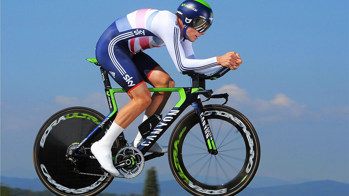 Alex Dowsett (Movistar) po raz piąty w karierze został mistrzem Wielkiej Brytanii w jeździe na czas. 46,08-km trasę w Stockton-on-Tees były rekordzista świata w godzinnej jeździe (wynik ten poprawił ostatecznie Bradley Wiggins) pokonał w 55 minut i 38 sekund. Drugi James Gullen (Pedal Heaven Race Team) stracił do niego 1:16, a trzeci Ryan Perry 2:14.