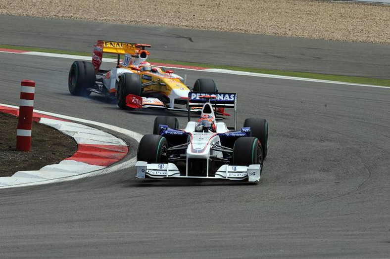 Grand Prix Niemiec 2009: rozpędzony Red Bull Racing dogania Brawn GP (fotogaleria)