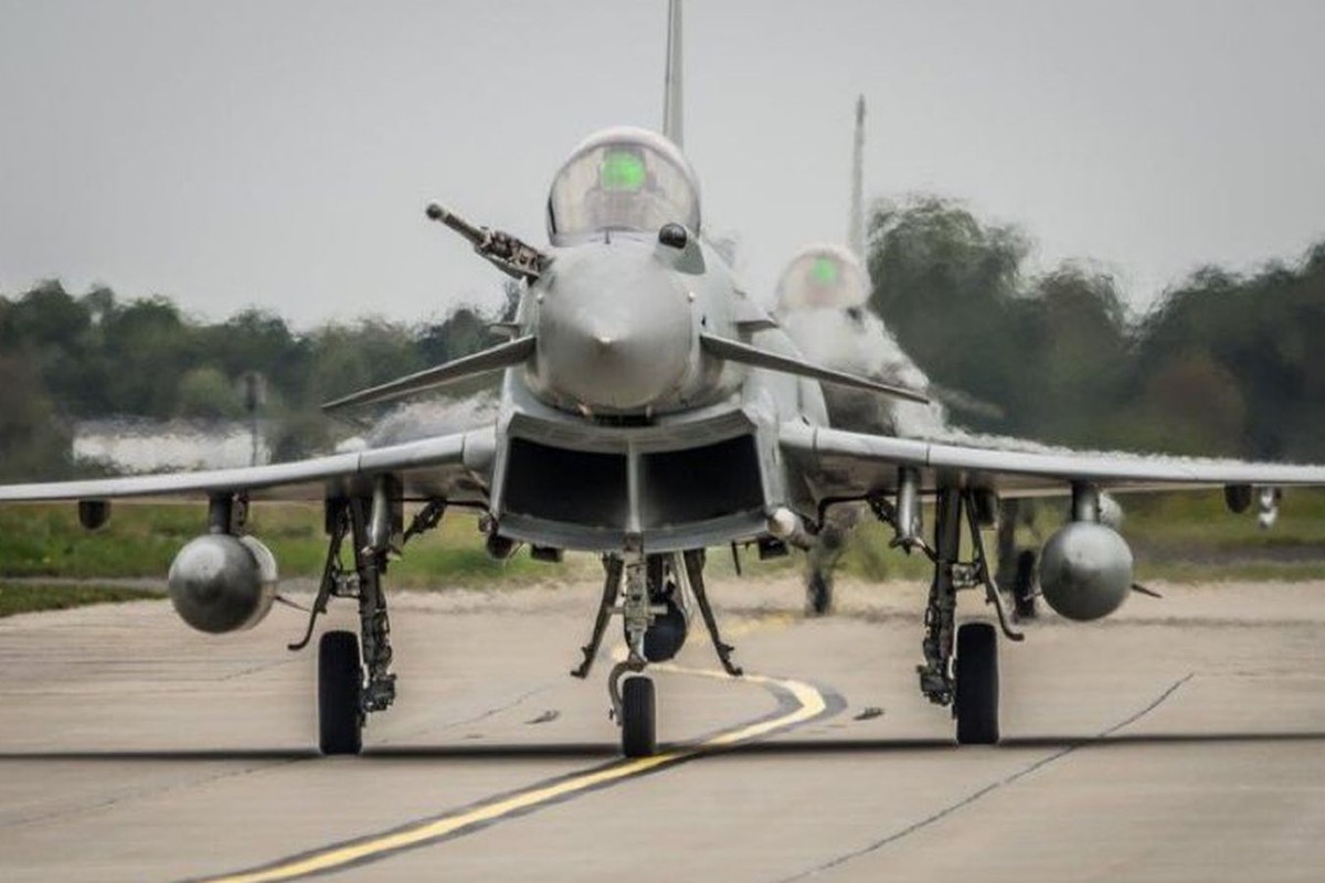 Brytyjski samolot Typhoon