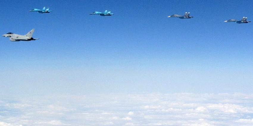 Ruski avioni praćeni NATO lovcima