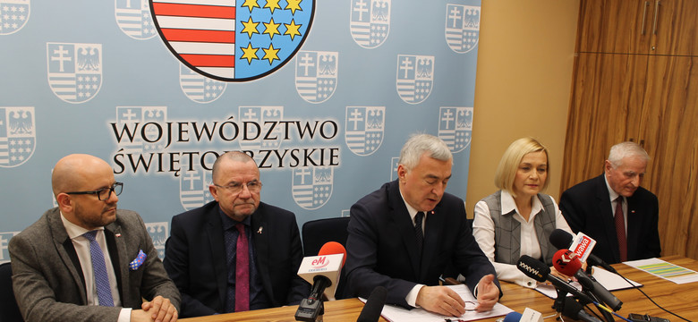 Idą zmiany w Urzędzie Marszałkowskim w Kielcach. Nowy zarząd rozlicza poprzedników