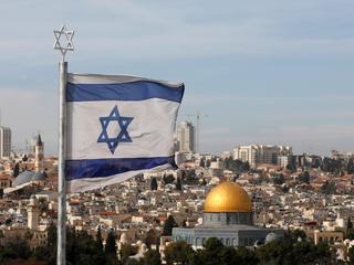 Trump considers recognizing Jerusalem as Israel's capital