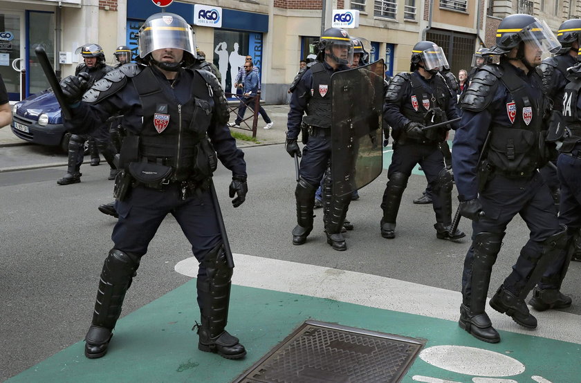 Euro 2016: Policja powstrzymała zamach w strefie kibica