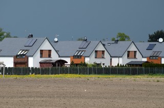 Dom czy mieszkanie? Jak podjąć decyzję, której nie pożałujesz za 10 lat