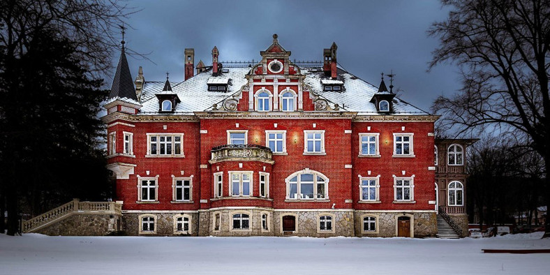 Hotel Dębowy zimą