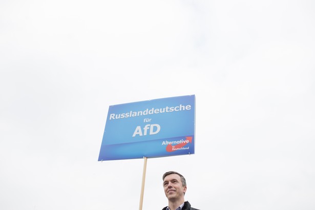 Eugen Schmidt, rosyjski aktywista wspierający partię Alternatywa dla Niemiec (AfD)