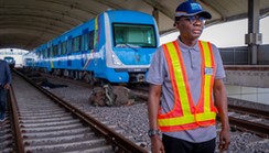 Keep off Blue-Line rail to avoid electrocution- Sanwo-Olu warns Lagosians