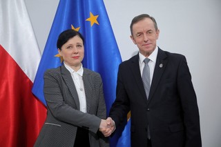 Grodzki spotkał się z Jourovą. 'Komisarz dostrzega ryzyko powiązania praworządności z budżetem UE'