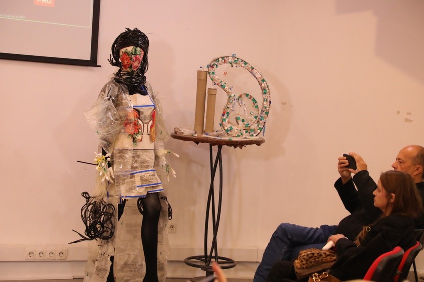 Umetnost koja spaja kreativnost i humanost