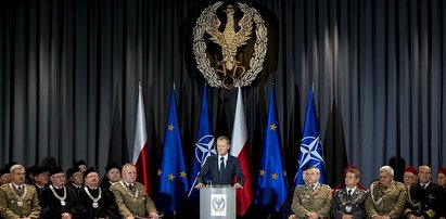 Tusk i Komorowski znów na uczelniach