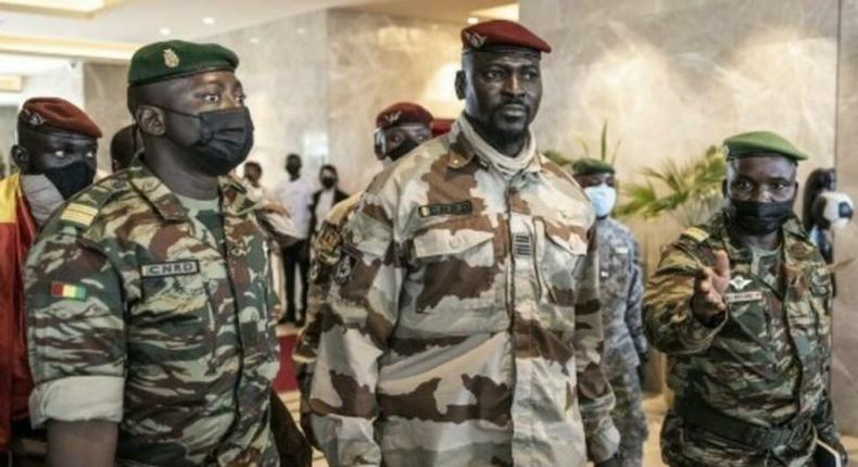 Guinée : le colonel Mamady Doumbouya crée la Cour de répression des infractions économiques et financières -Crief- le 2 décembre 2021