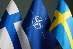 NATO coraz większe. Akcesja ekspresowa Finlandii i Szwecji