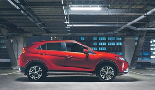 Mitsubishi Eclipse Cross. Ten samochód jest fatalny, więc powinniście go kupić [MOTOFELIETON]