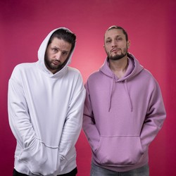 Dwa Sławy nagrywają z Biszem. Premiera płyty coraz bliżej