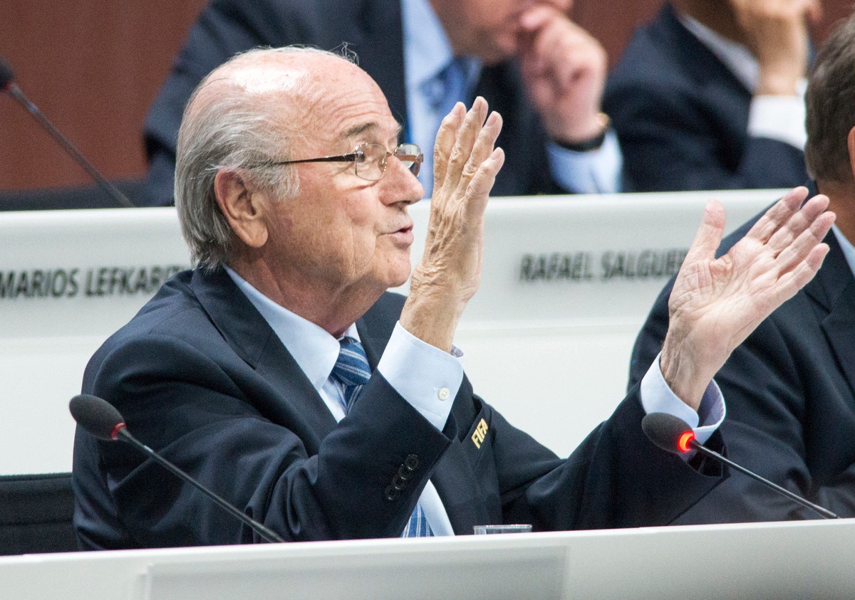 Blatter nie ustąpi, jeżeli nie będzie godnego następcy?