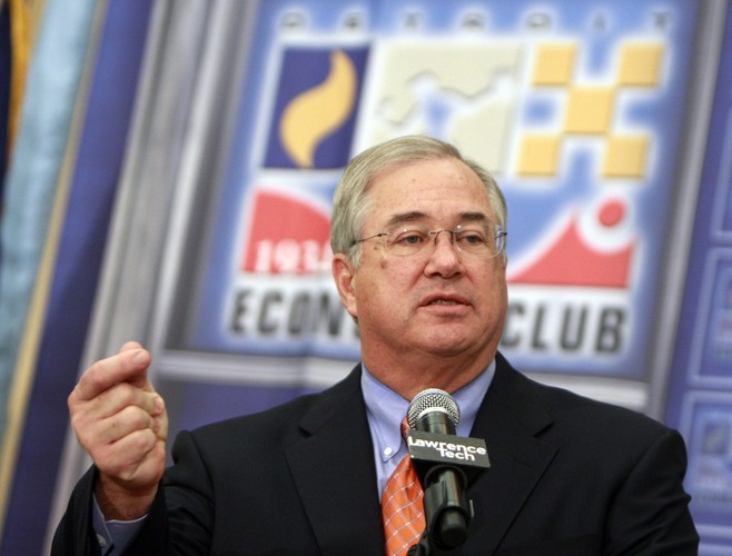 9.  Jim Rohr.
Całkowite wynagrodzenie w 2012 roku: 7,6 mln dol.
Firma: PNC Financial Services.
Aktywa: 305,1 mld dol.
Całkowita stopa zwrotu z akcji: 3,7 proc.
Stopa zwrotu z kapitału własnego:  8,4 proc.
Ranking firmy minus ranking płacy CEO: 0,7 (CEO jest przepłacany)